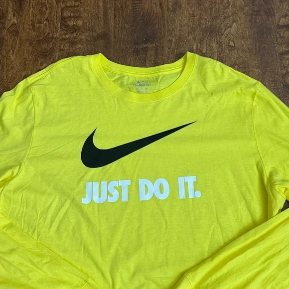 Nike Vibrant Yellow Long Sleeve Tee Size XXL - Picture 3 of 17